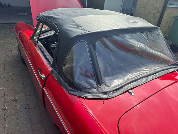 MG MGB 14 of 14
