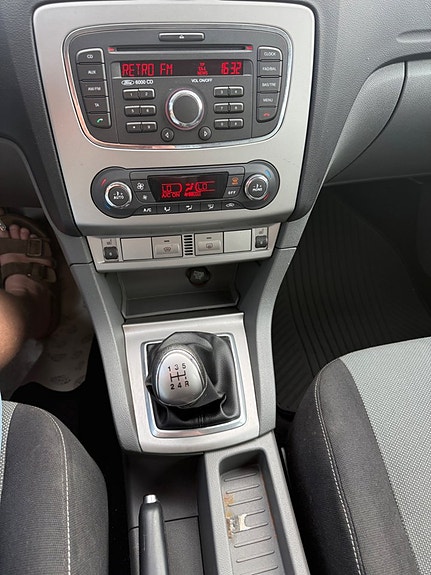 Ford Focus 10 of 13