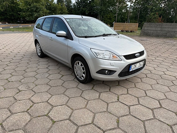 Ford Focus 3 of 13