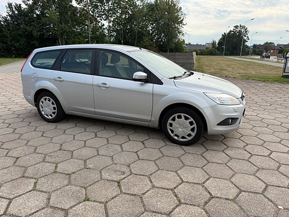 Ford Focus 4 of 13