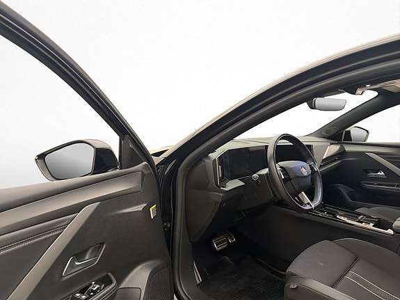 Opel Astra 15 of 30