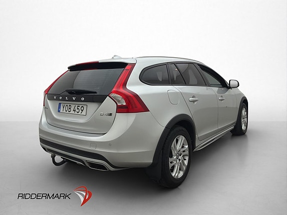 Volvo V60 Cross Country 8 of 29