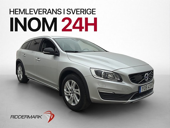 Volvo V60 Cross Country 3 of 29