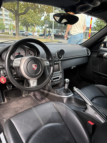 Porsche Boxster S 7 of 8