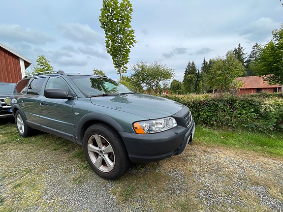 Volvo XC70 5 of 9