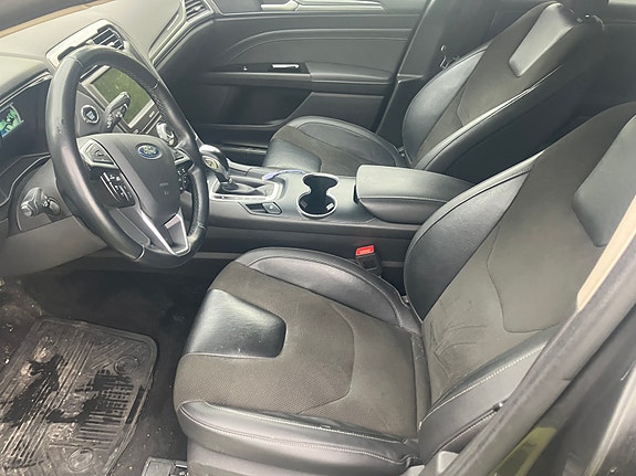 Ford Mondeo 5 of 7