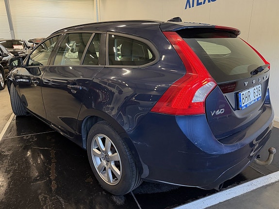 Volvo V60 3 of 24