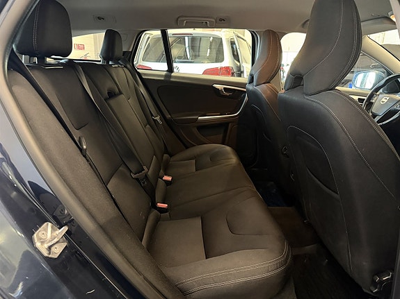Volvo V60 9 of 24