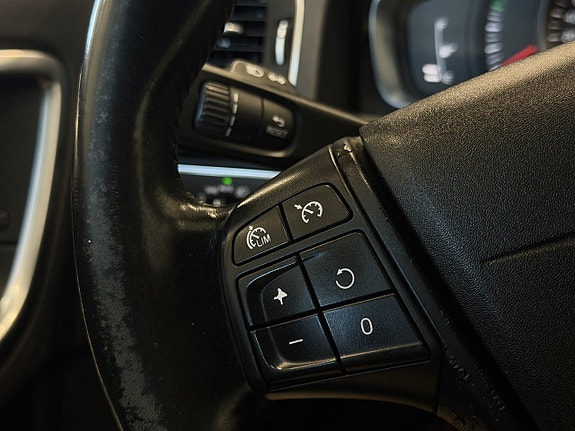 Volvo V60 19 of 24