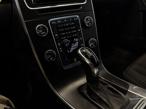 Volvo V60 17 of 24