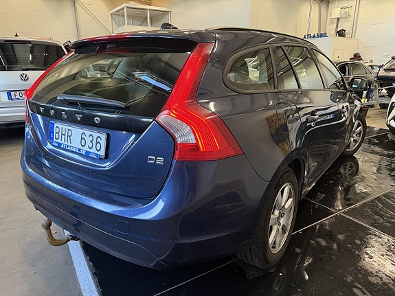 Volvo V60 5 of 24