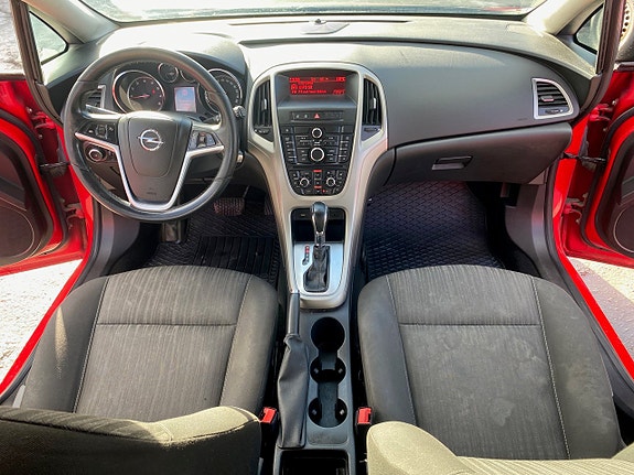 Opel Astra 3 of 9