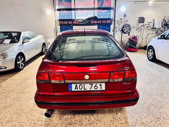 Saab 900 18 of 18