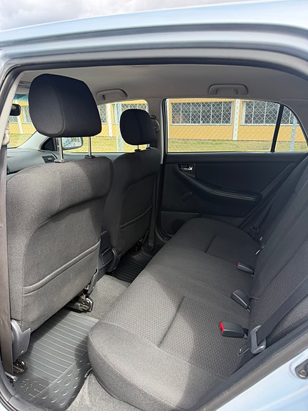 Toyota Corolla 8 of 9