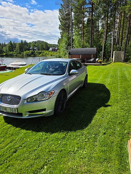 Jaguar XF 10 of 11