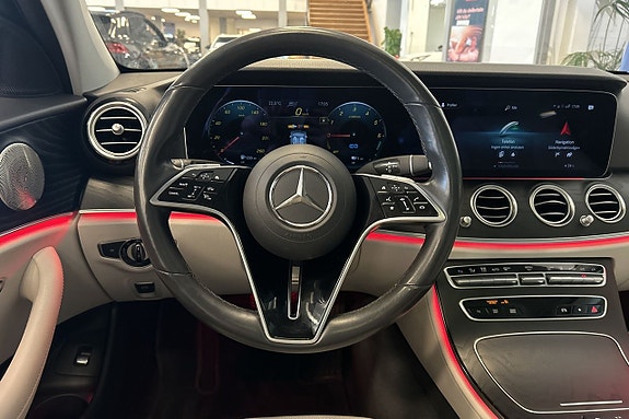 Mercedes-Benz E300 de 20 of 30