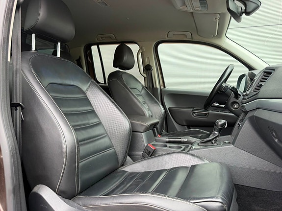 Volkswagen Amarok 10 of 19