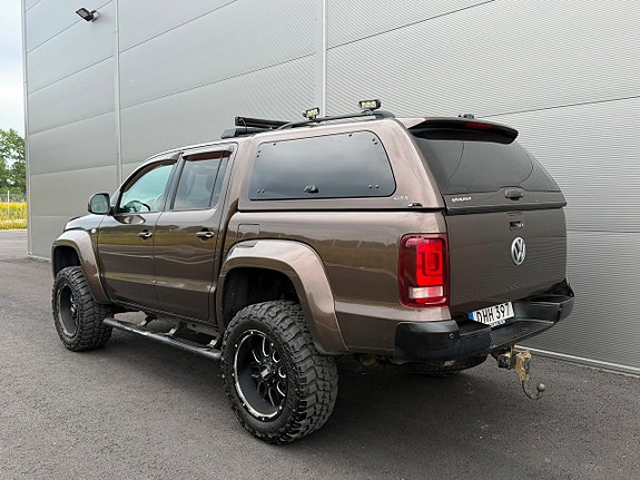 Volkswagen Amarok 6 of 19