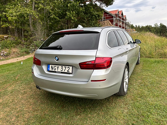 BMW 520d 3 of 9