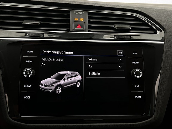 Volkswagen Tiguan 21 of 26