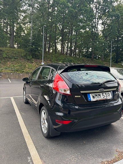 Ford Fiesta 3 of 8