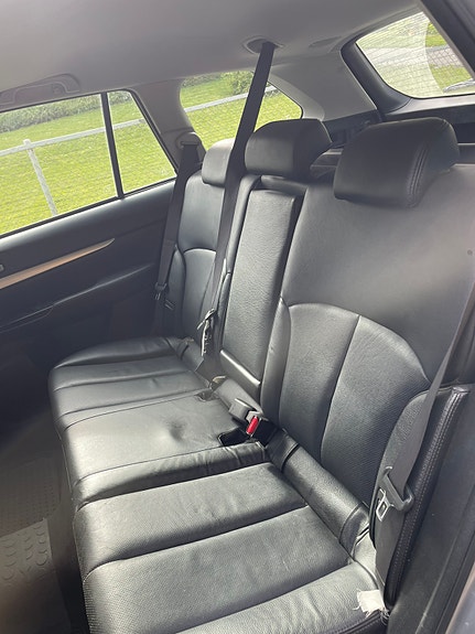 Subaru Outback 9 of 14