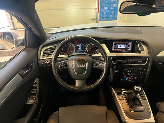 Audi A4 10 of 19