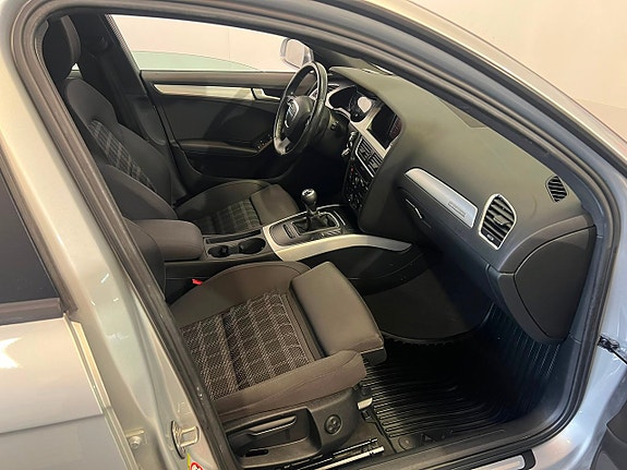 Audi A4 15 of 19