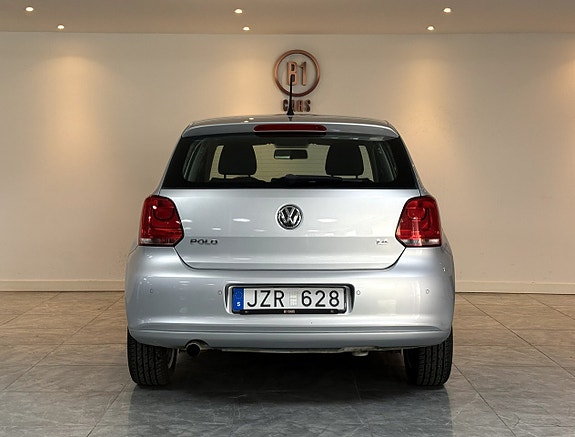 Volkswagen Polo 7 of 16
