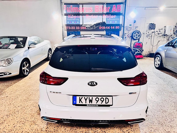 Kia Ceed 21 of 21