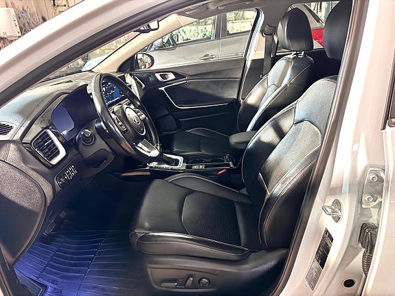 Kia Ceed 19 of 21