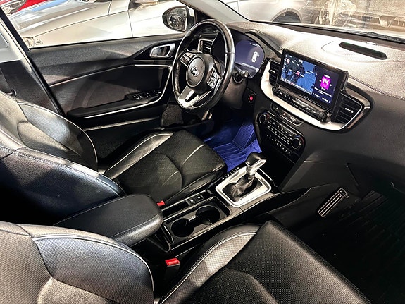 Kia Ceed 13 of 21