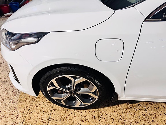 Kia Ceed 7 of 21