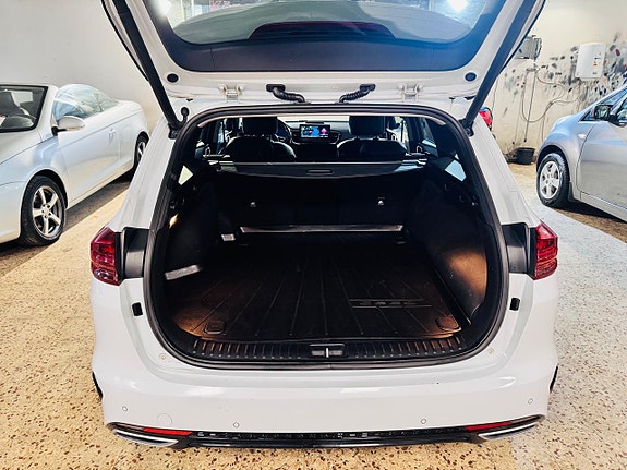 Kia Ceed 11 of 21
