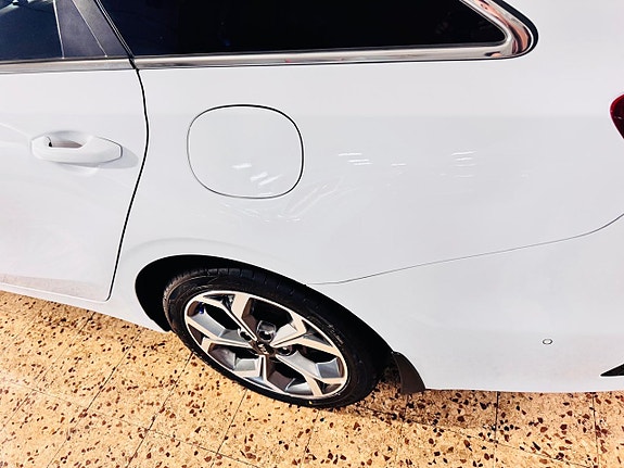Kia Ceed 5 of 21