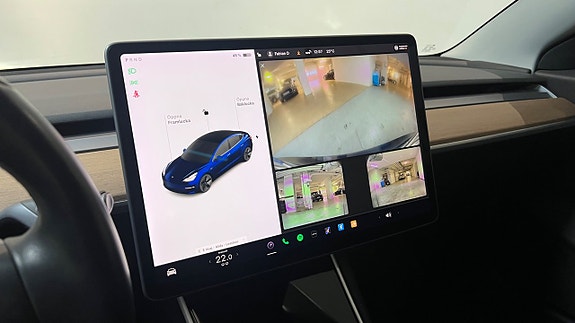 Tesla Model 3 13 of 18