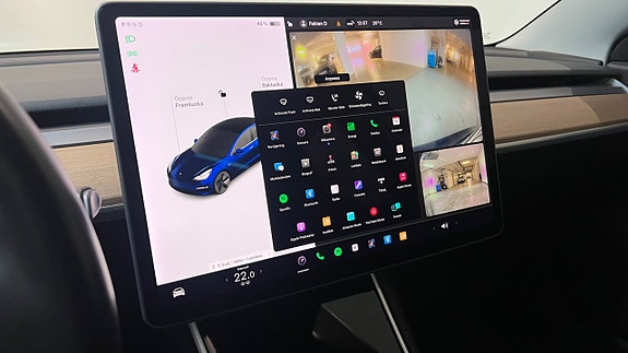 Tesla Model 3 16 of 18