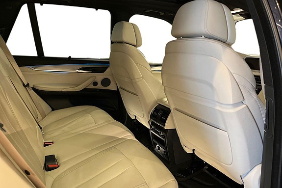 BMW X5 22 of 30