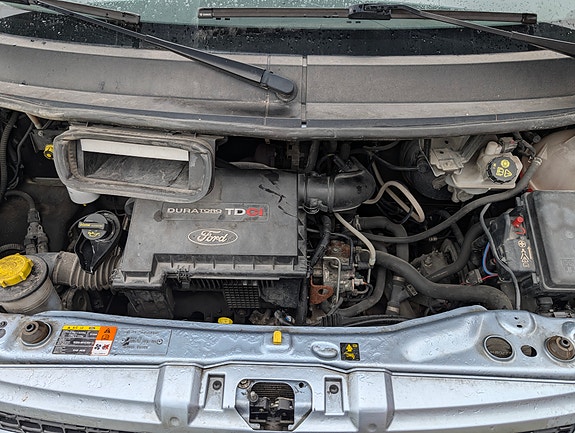 Ford Transit 7 of 12