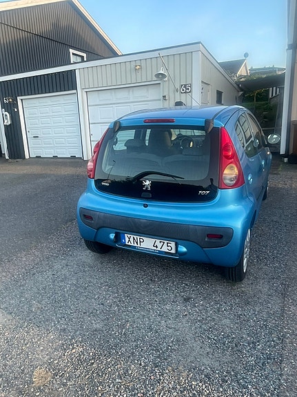 Peugeot 107 3 of 3