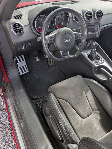 Audi TT 5 of 8