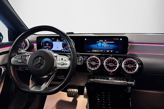 Mercedes-Benz A180 16 of 24