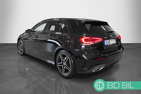 Mercedes-Benz A180 2 of 24