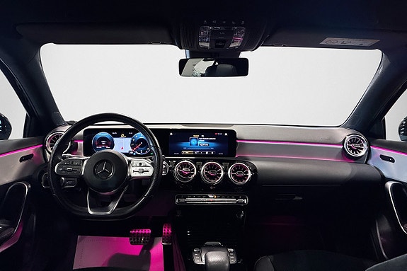 Mercedes-Benz A180 7 of 24