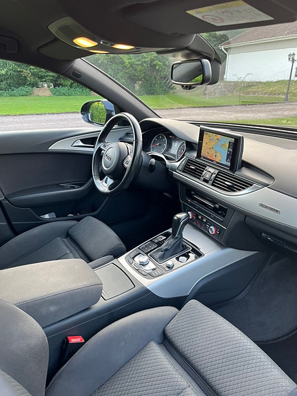 Audi A6 4 of 6