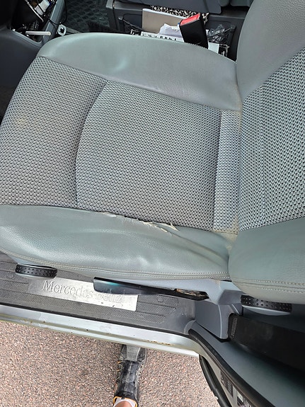 Mercedes-Benz Viano 16 of 26