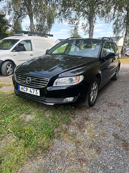 Volvo V70 4 of 13