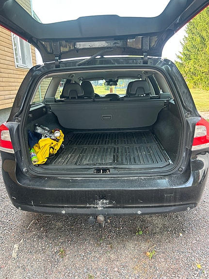 Volvo V70 7 of 13
