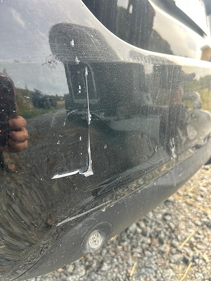 Volvo V70 3 of 13