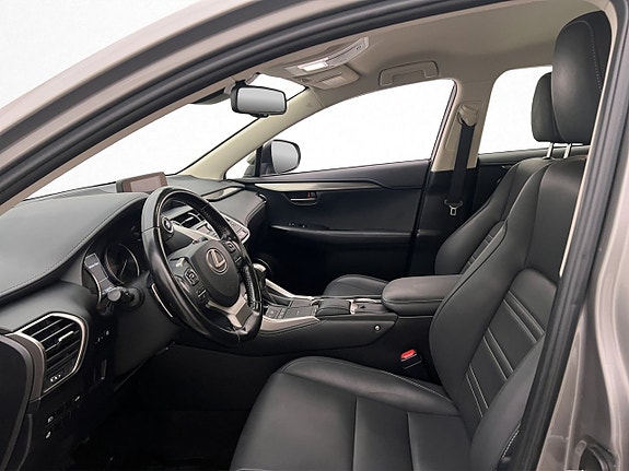 Lexus NX450h+ 9 of 24